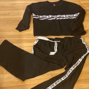 bebe Black sweatpants and crop set